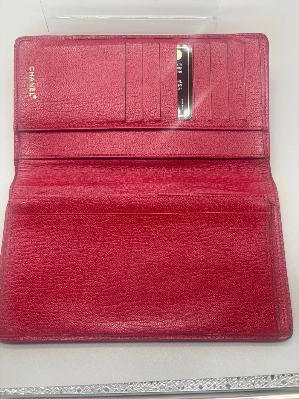 CHANEL Red Leather CC-Logo Continental Wallet